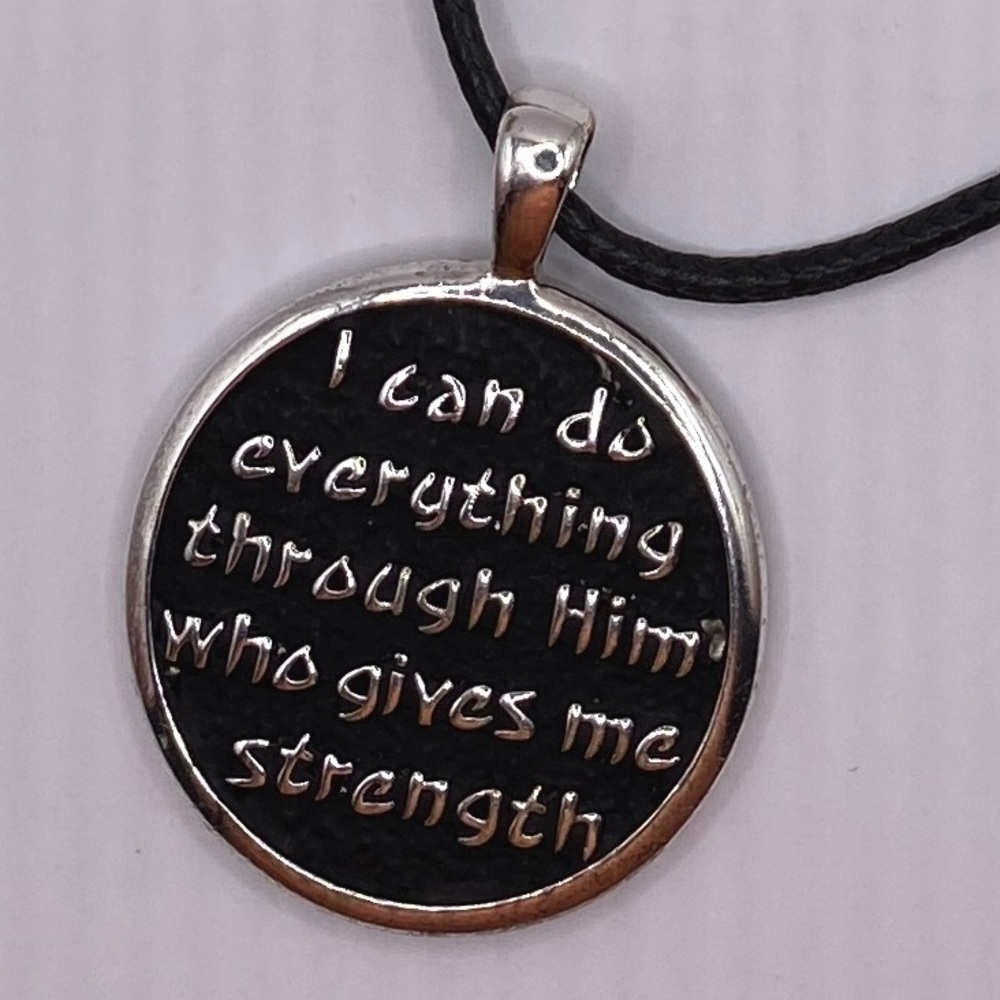 Necklace with pendant. I can do all things